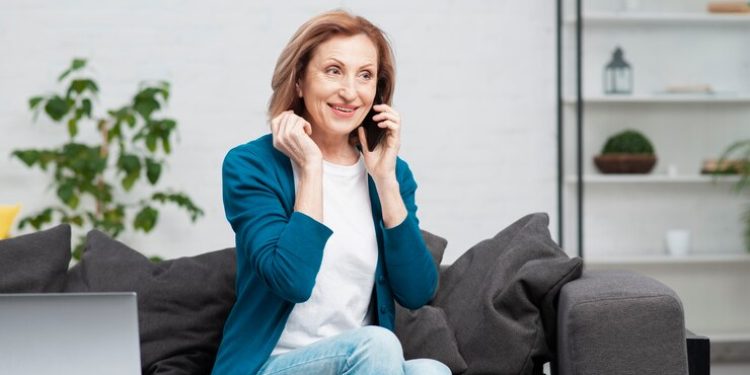 Кардиолог Шляхто: длительные телефонные разговоры повышают риск развития артериальной гипертонии Кардиолог Шляхто: длительные телефонные разговоры повышают риск развития артериальной гипертонии