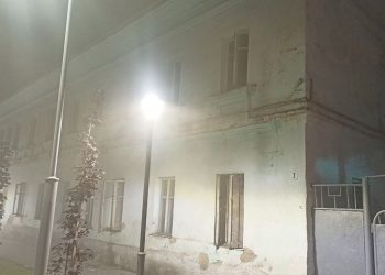 В Сети появились кадры с места пожара в двухэтажном доме в рязанском Ряжске В Сети появились кадры с места пожара в двухэтажном доме в рязанском Ряжске