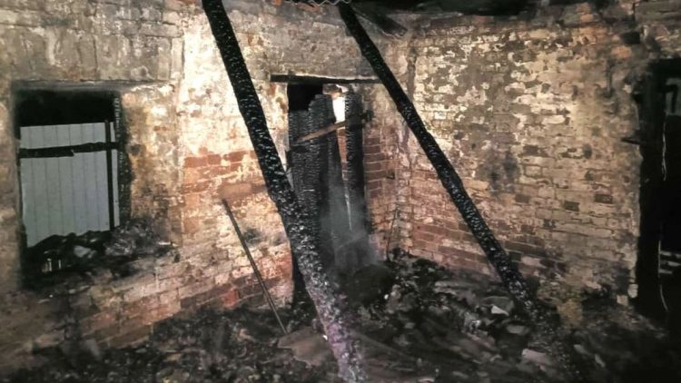 В Ряжском районе горел сарай