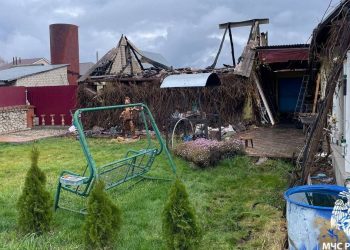 В Рязанском районе горела хозпостройка В Рязанском районе горела хозпостройка