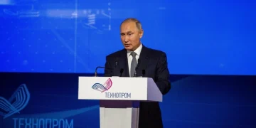 Президент наградил сразу трех жителей Рязанской области. Чем они отметились?