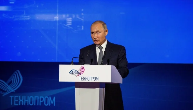 Президент наградил сразу трех жителей Рязанской области. Чем они отметились?