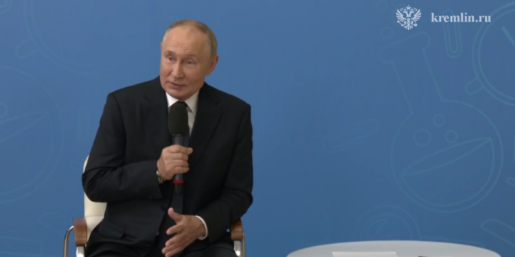 Путин проводит «Разговор о важном»