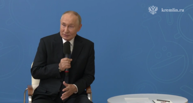 Путин проводит "Разговор о важном"