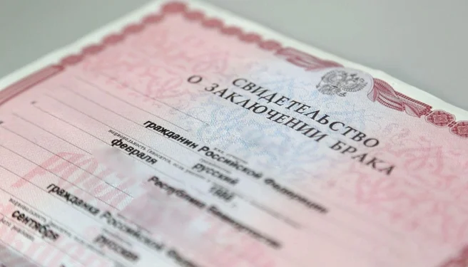 Новый закон Путина открыл Минобороны и Росгвардии доступ к данным ЗАГС