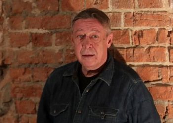 Адвокат Ефремова рассказал о реакции родственников рязанца, которого насмерть сбил актер Адвокат Ефремова рассказал о реакции родственников рязанца, которого насмерть сбил актер