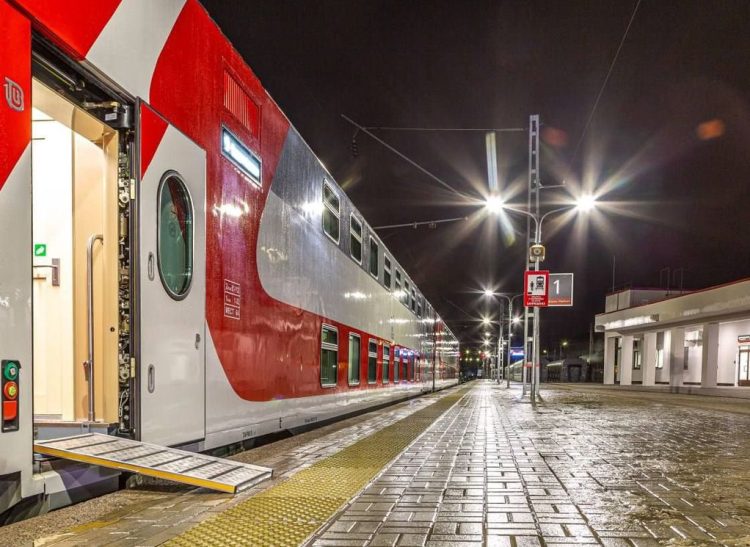 Поезд, проезжающий в Челябинск через Рязань, станет двухэтажным