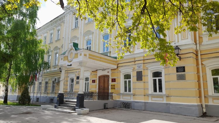 Боков возвращает в РГУ имени Есенина уволенных преподавателей