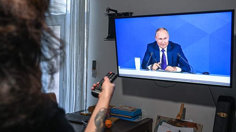 Обнародованы результаты опроса россиян о степени доверия власти