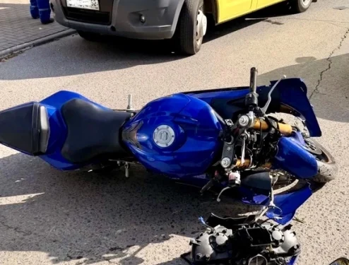 Рязанская мотоциклистка попала в больницу после ДТП