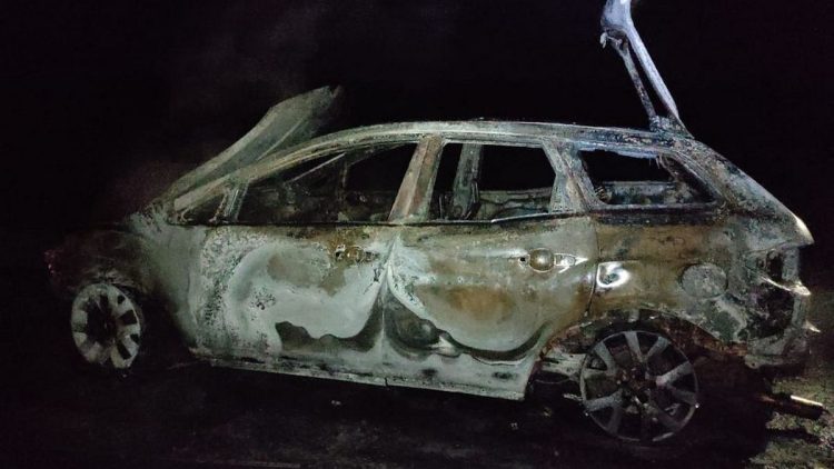 В рязанском Ряжске сгорел автомобиль "Mazda CX-7"
