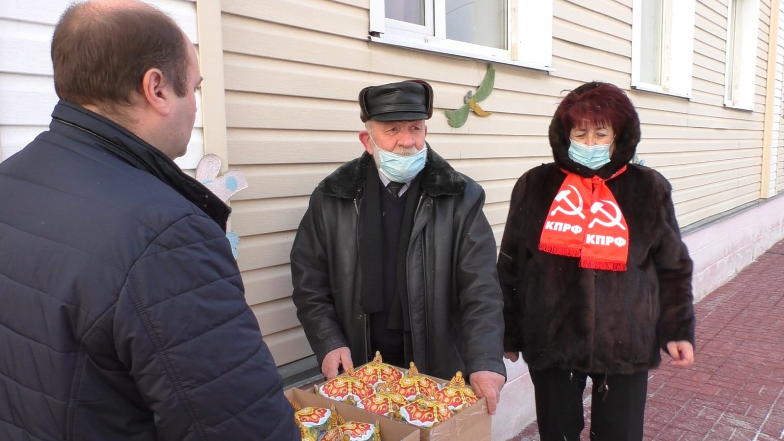 Денис Сидоров поздравил воспитанников Сасовского социально-реабилитационного центра