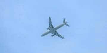 Самолет подал сигнал бедствия во время полета над Казахстаном