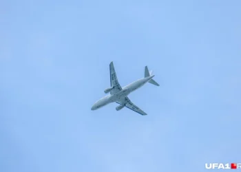 Самолет с российскими туристами из Турции экстренно сел в Казахстане