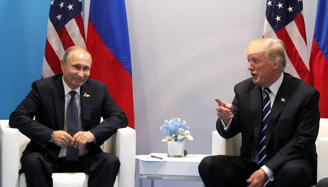 Санкции сняли, но Украина осталась главной темой разговора Путина и Трампа