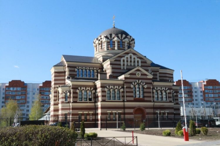 В Рязань доставили ковчег с главой святителя Иоанна Златоуста