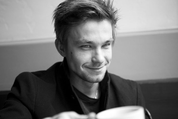 Из-за съемок фильма "Почтарь" с Петровым участок дороги по улице Павлова перекроют 19 и 20 мая