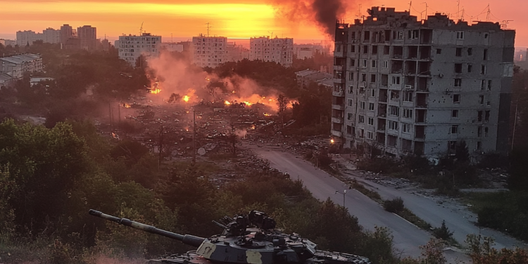 Селидово ДНР взято россиянами в клещи