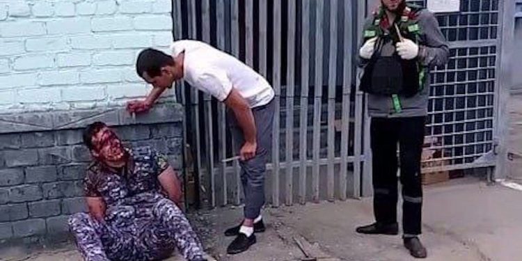Заключенный, захвативший заложников в  ИК-19, забил прохожего до смерти