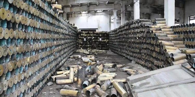 Россия разбила оружейный склад и базу ВСУ