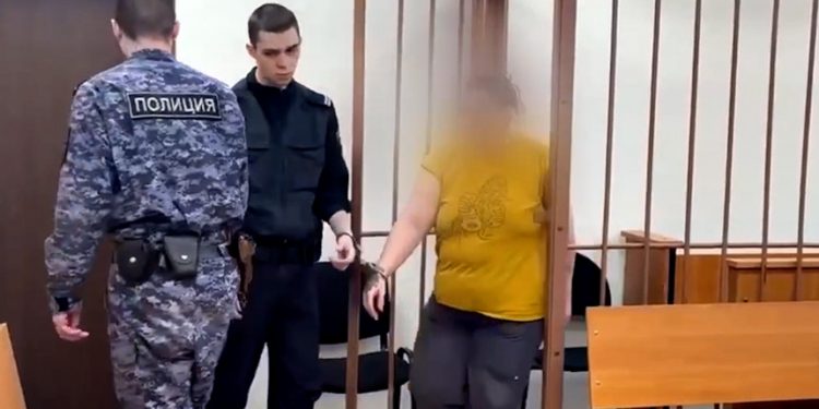 В Норильске многодетная мать заморила голодной смертью своего 5-месячного ребенка