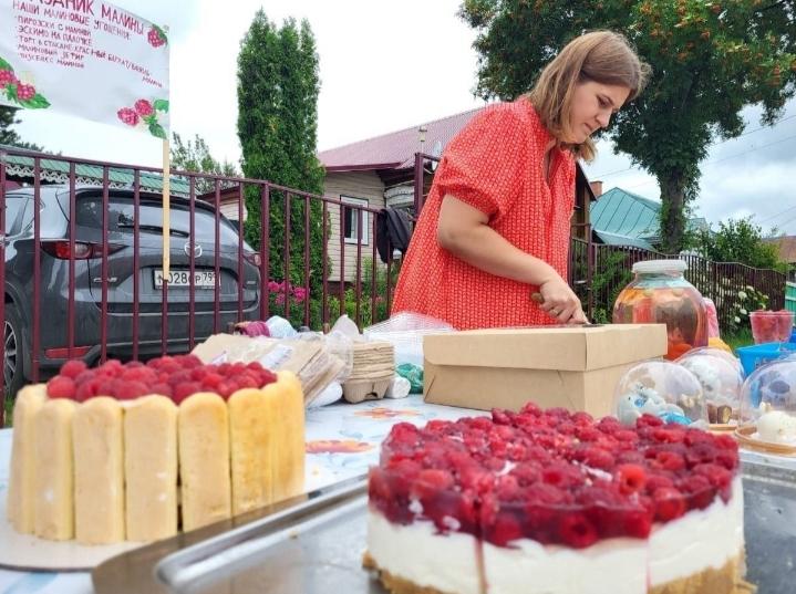 Фестиваль "Малина" в Рыбновском районе посетили более 8 тысяч человек