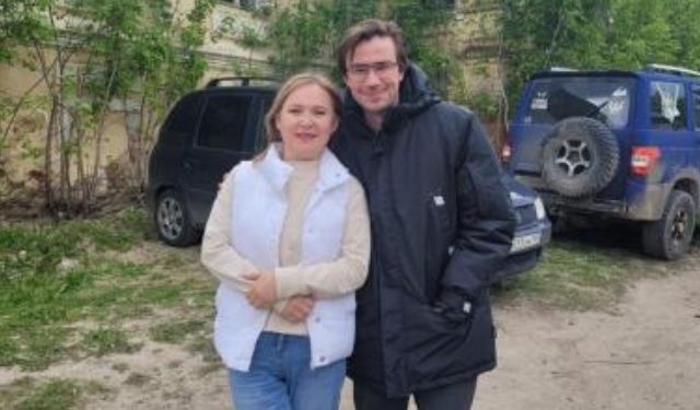 Актёр Александр Петров приехал на съёмки фильма в рязанский Касимов Актёр Александр Петров приехал на съёмки фильма в рязанский Касимов