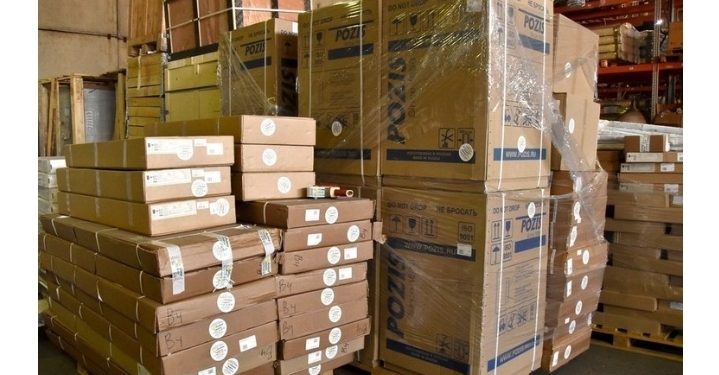 Рязанская область направила в 17 школ Херсона гуманитарную помощь Рязанская область направила в 17 школ Херсона гуманитарную помощь