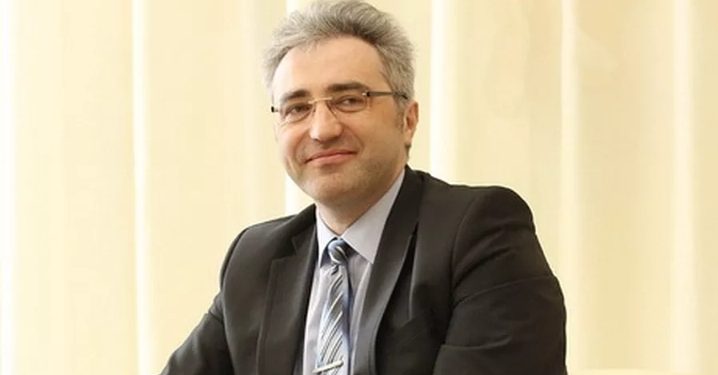 Директор РИАМЗ Виталий Попов покинул свой пост