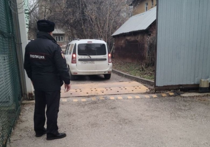 Рязанские полицейские выдворили из страны 8 мигрантов-нарушителей