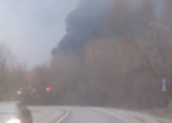 Очевидцы показали утреннюю обстановку Южном промузле после атаки БПЛА Очевидцы показали утреннюю обстановку Южном промузле после атаки БПЛА