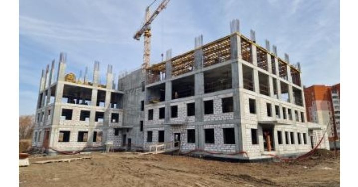 Стартовали работы по возведению 4-го этажа нового здания поликлиники №11 в Рязани