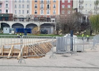 На рязанском Лыбедском бульваре продолжаются работы по подготовке нового катка