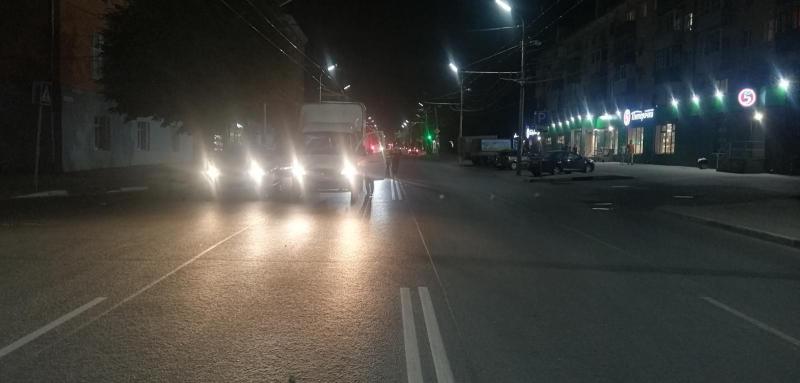 На улице Гагарина под колеса автомобиля "ГАЗ" угодил 43-летний пешеход