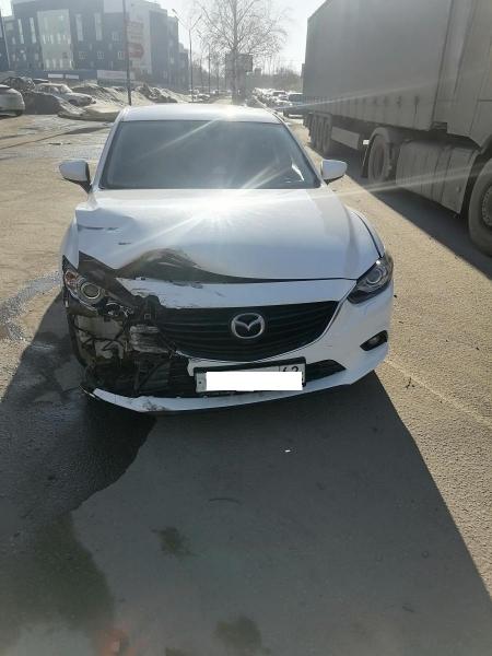 На проезде Яблочкова в ДТП пострадали водитель и пассажир мотоцикла