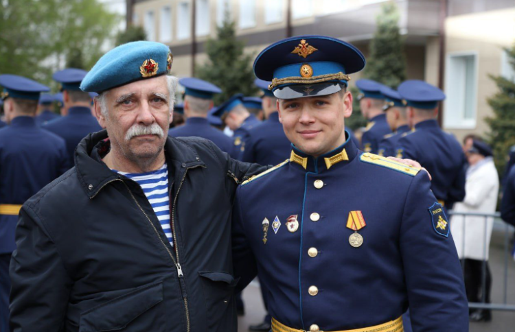 Малков поздравил рязанцев с Днем ВДВ 2 августа