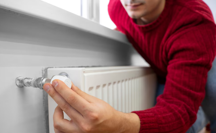 Администрация Рязани отреагировала на жалобы горожан о включенном отоплении