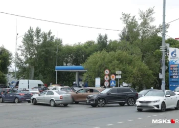 Ситуация останется напряженной, поэтому нефтяная держава закупает топливо за рубежом