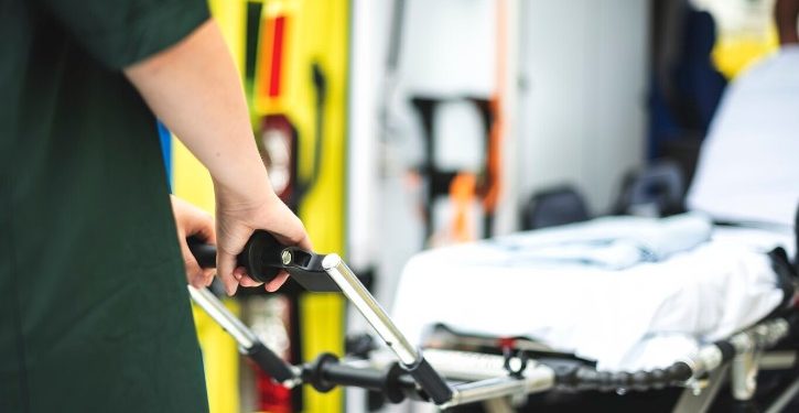 В Рязани мужчина упал с высоты и погиб