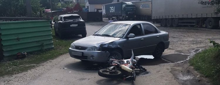 В ДТП под Рязанью пострадал 15-летний мотоциклист В ДТП под Рязанью пострадал 15-летний мотоциклист