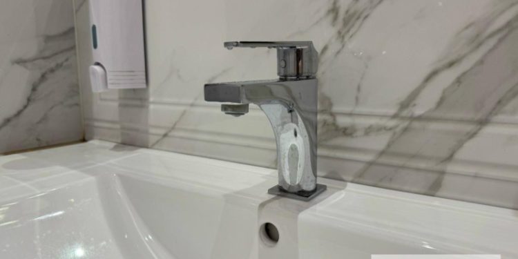 Сотни рязанцев остались без холодной воды