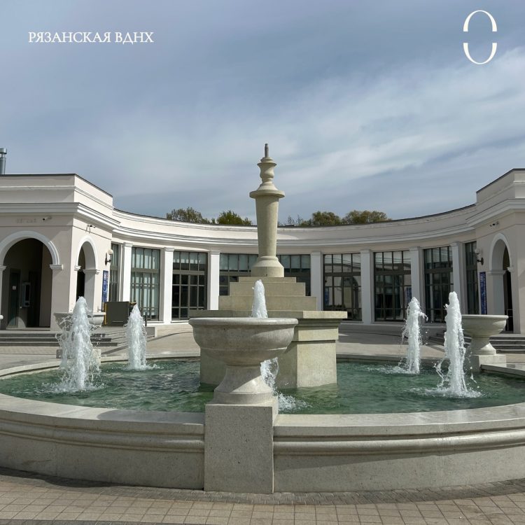 На Рязанской ВДНХ начал работать фонтан