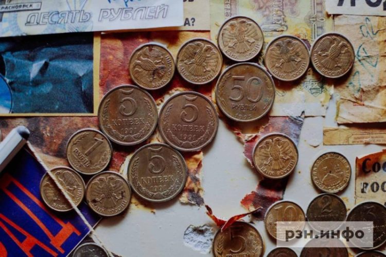 15 крупнейших банков России снизили ставки по вкладам