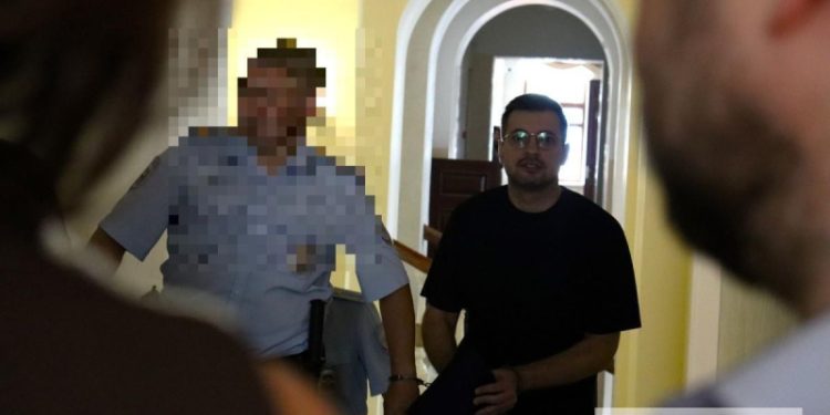 Суд над Никитиным перешел в закрытый режим