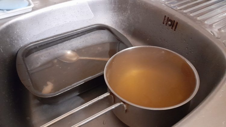 Жители рязанского Новомичуринска снова пожаловались на грязную воду, которая течет из кранов