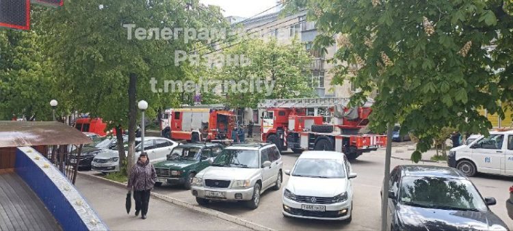 В рязанском салоне красоты произошел пожар