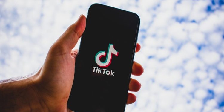 TikTok вновь возвращается в Россию