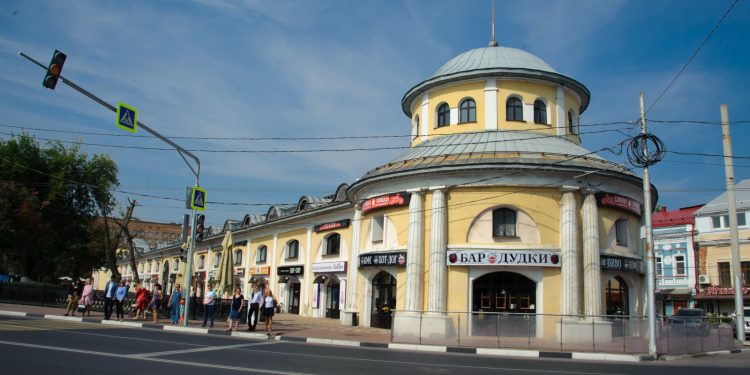 В центре Рязани опустел торговый комплекс