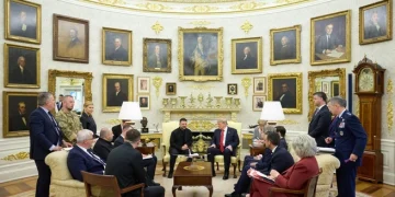 Трамп призвал Зеленского к миру и раскрыл детали переговоров