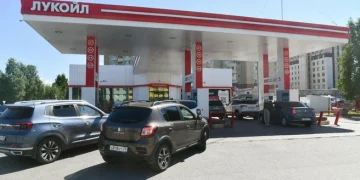 АЗС курортов Краснодарского края столкнулись с дефицитом бензина